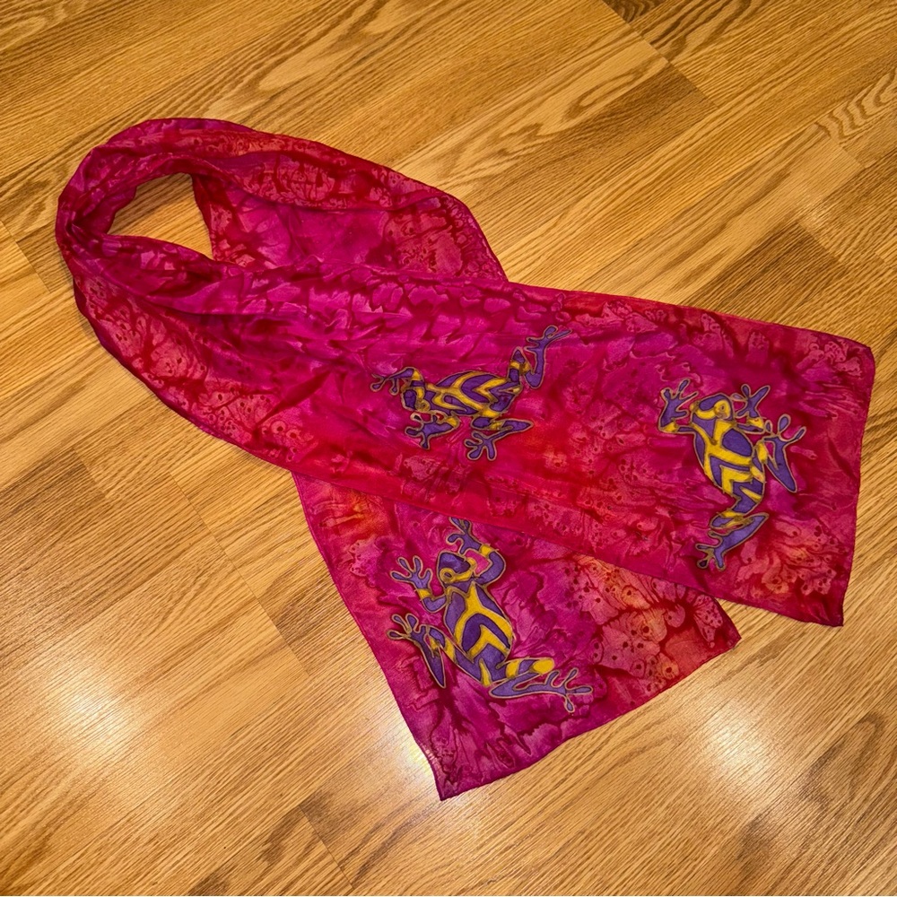 Fuchsia Wearable Art Rectangular Scarf painted frogs‎ 100% Silk 60” x 10”